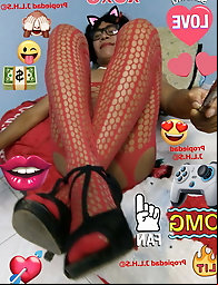 Shemale cutie is spreading her buttocks for money