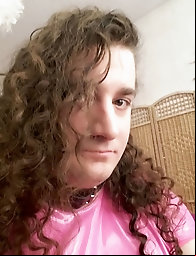 Timelapse photo from video Sissy Slut blogs and makes educat
